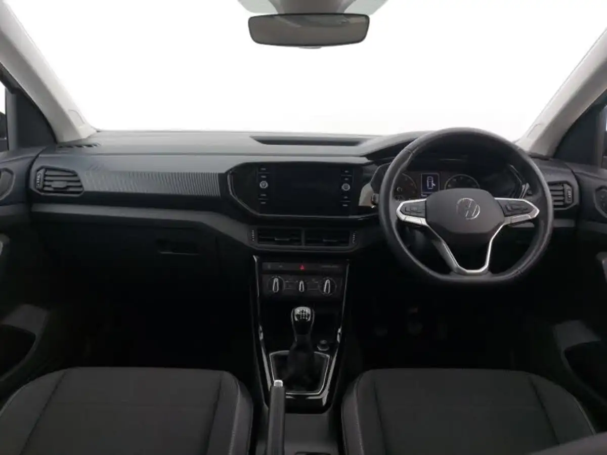 2022-volkswagen-t-cross-10-tsi-black-edition-110ps-big-2
