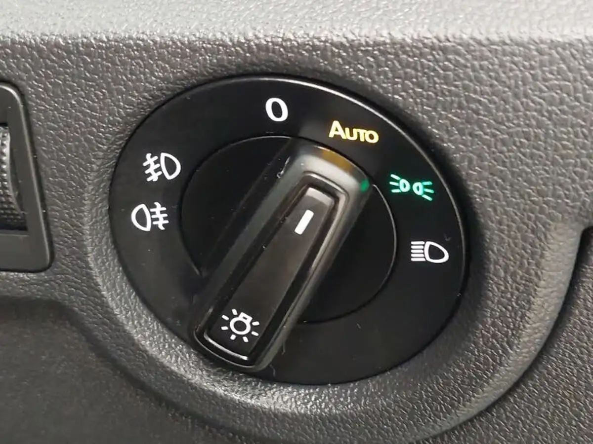 2022-volkswagen-t-cross-10-tsi-se-110ps-dsg-big-17