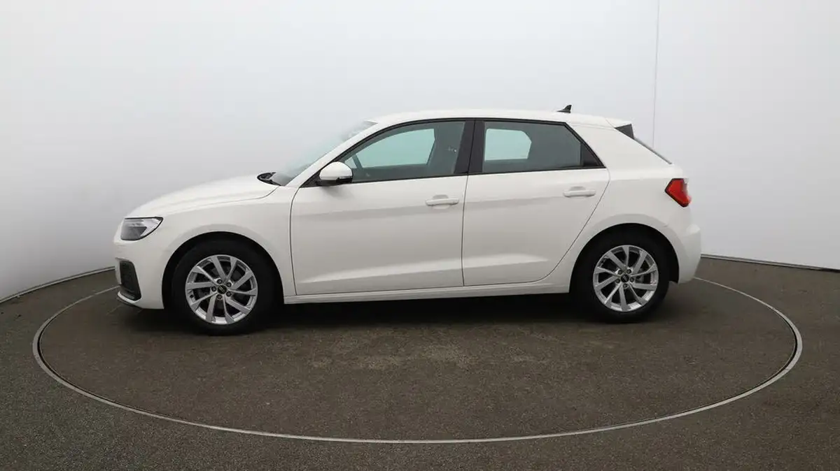 2022-audi-a1-10-30-tfsi-sport-s-tronic-big-62