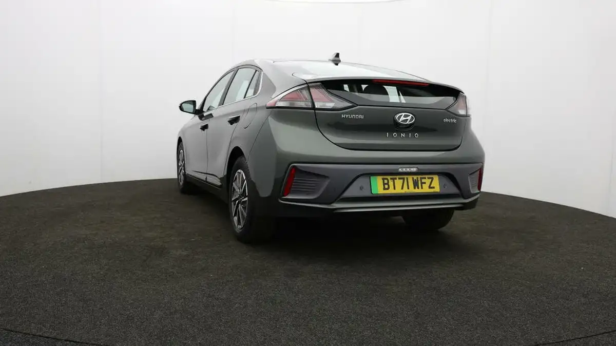 2022-hyundai-ioniq-e-premium-electric-big-79
