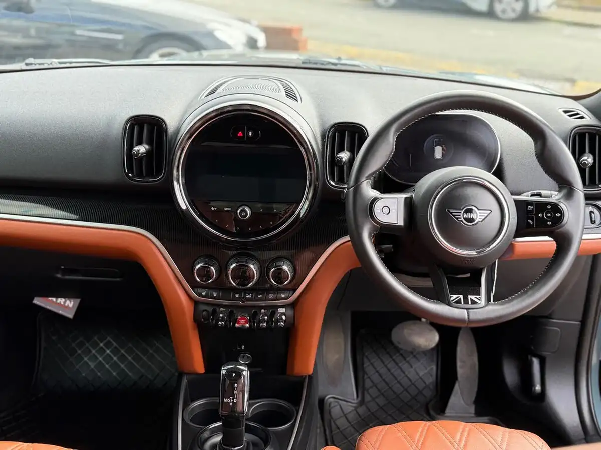 2021-mini-countryman-15-cooper-exclusive-auto-big-12