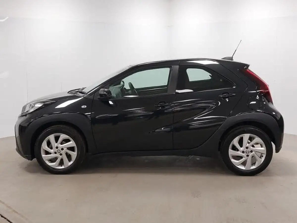 2023-toyota-aygo-x-10-vvt-i-pure-big-3