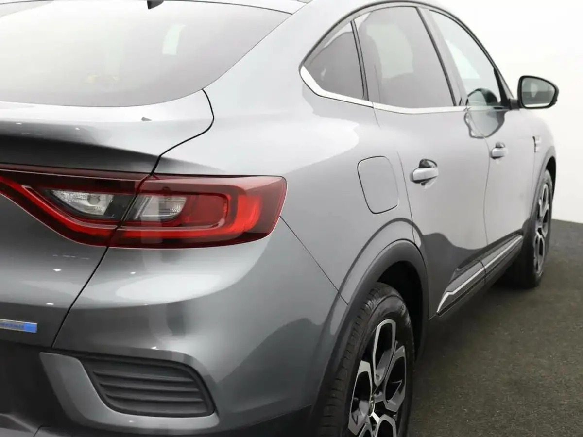2022-renault-arkana-16-s-edition-big-42