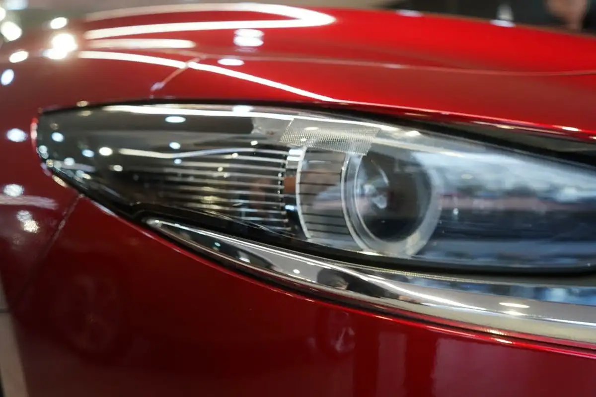 2019-mazda-mazda3-20-gt-sport-tech-180ps-saloon-4d-auto-big-53