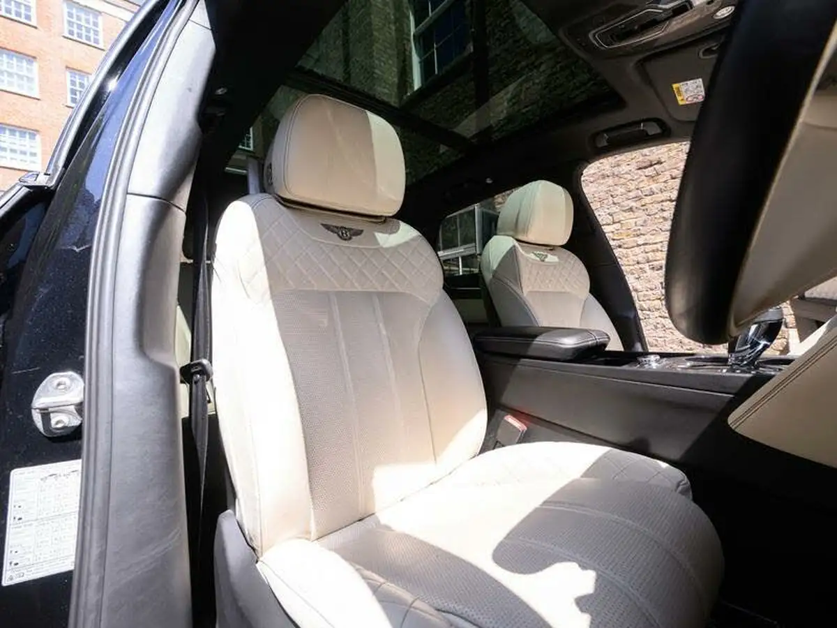 2016-bentley-bentayga-60-w12-big-36