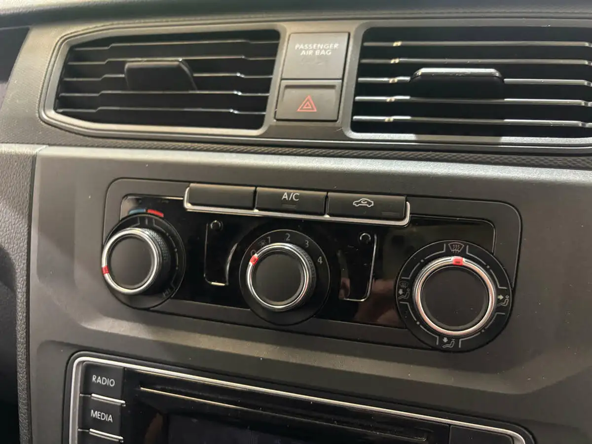 2018-volkswagen-caddy-maxi-20tdi-c20-maxi-trendline-bmt-102pseu6-big-23