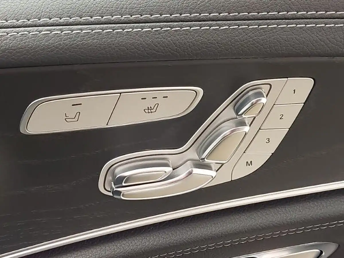 2019-mercedes-benz-e-class-30-d-e400d-amg-line-4x4-premium-plus-saloon-4d-plus-big-12