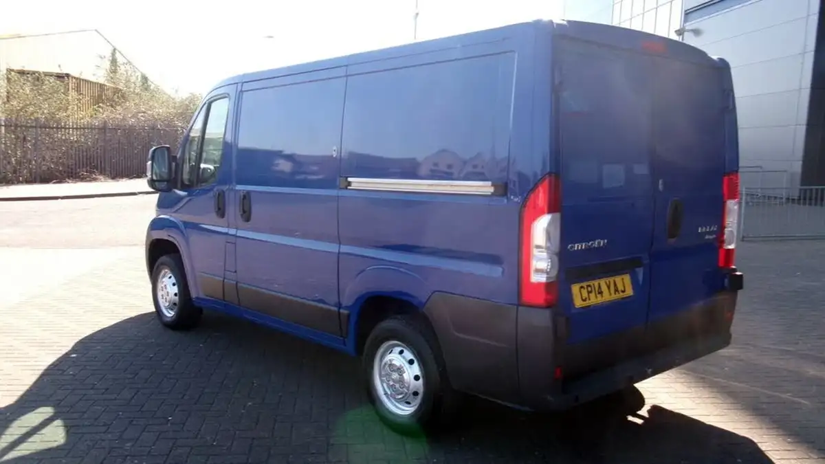 2014-citroen-relay-22td-30-l1h1-enterprise-special-edition-big-9