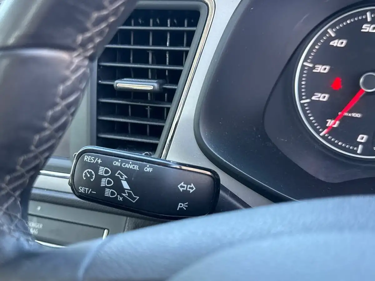 2019-seat-leon-15-tsi-evo-se-hatchback-big-32