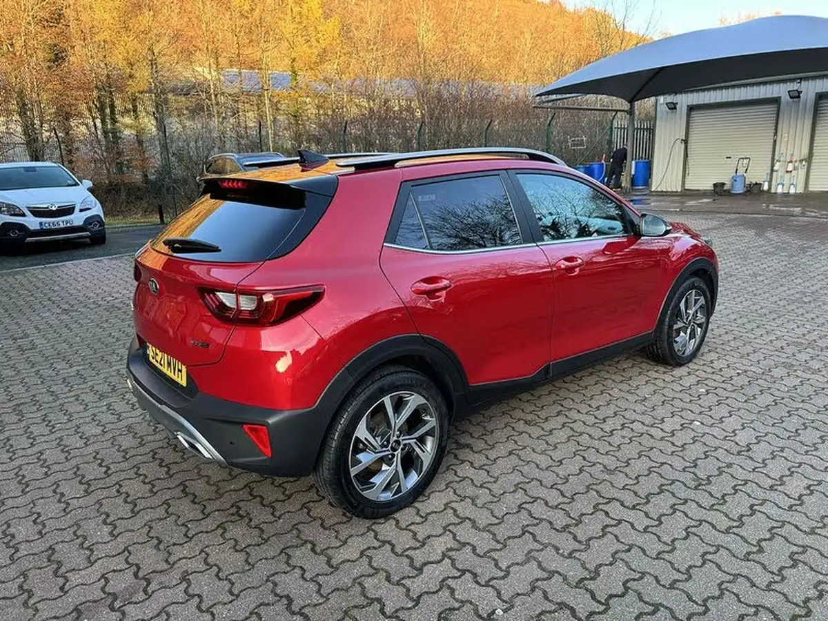 2021-kia-stonic-10-t-gdi-gt-line-big-4