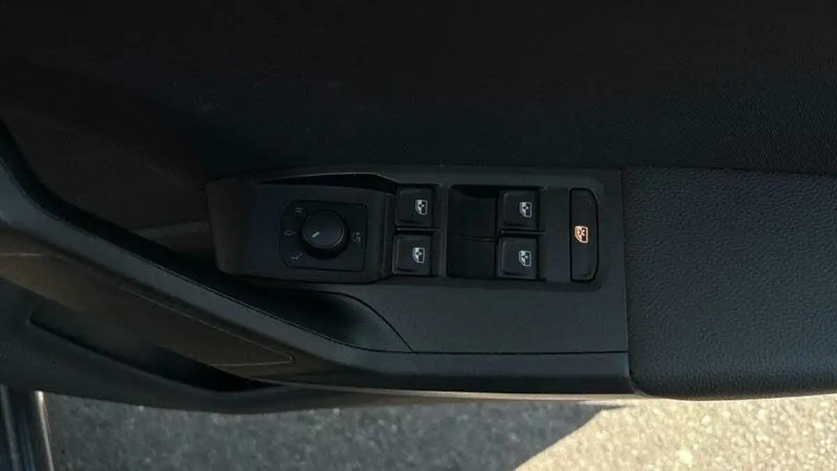 2020-seat-ibiza-10-tsi-fr-115ps-big-21