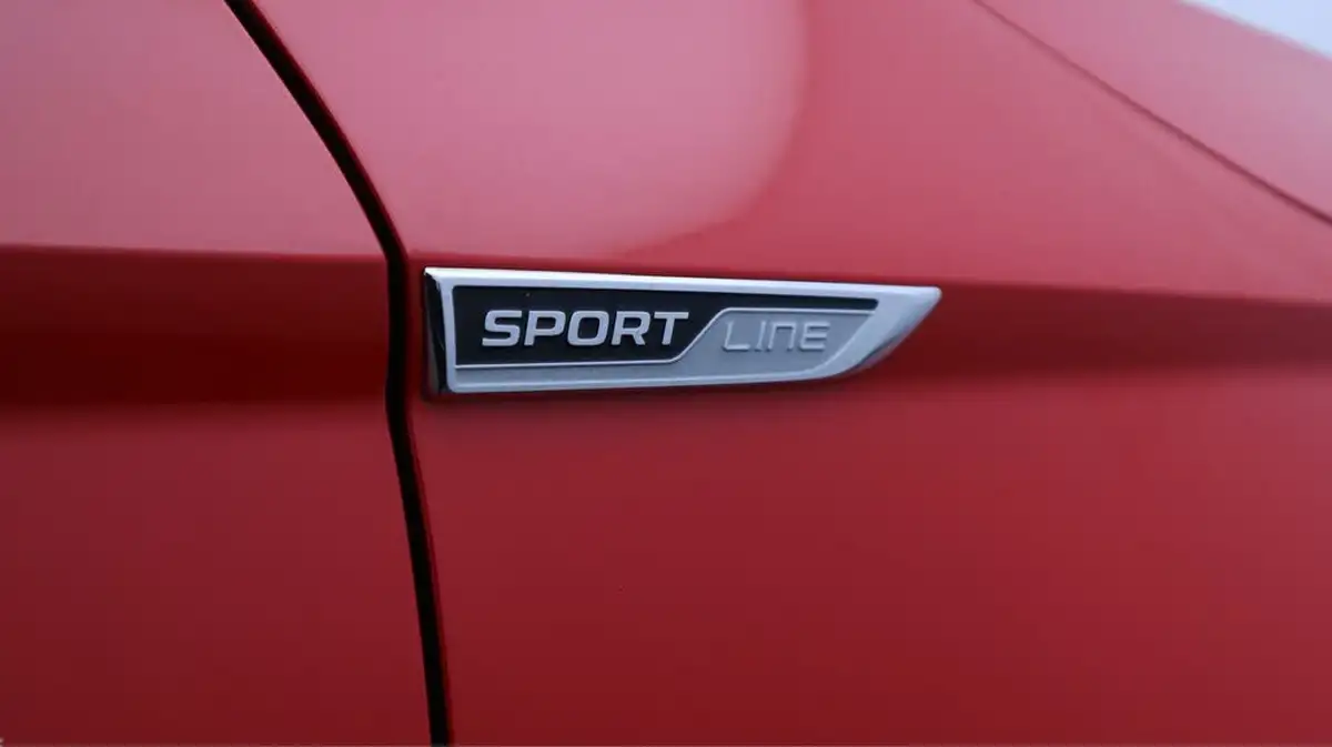 2021-skoda-karoq-15-tsi-sportline-dsg-big-24