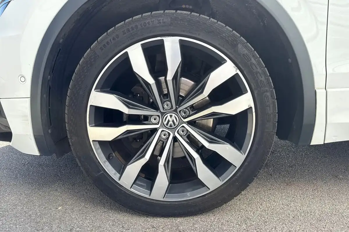 2020-volkswagen-tiguan-allspace-20tdi-r-line-tech-150ps-big-11