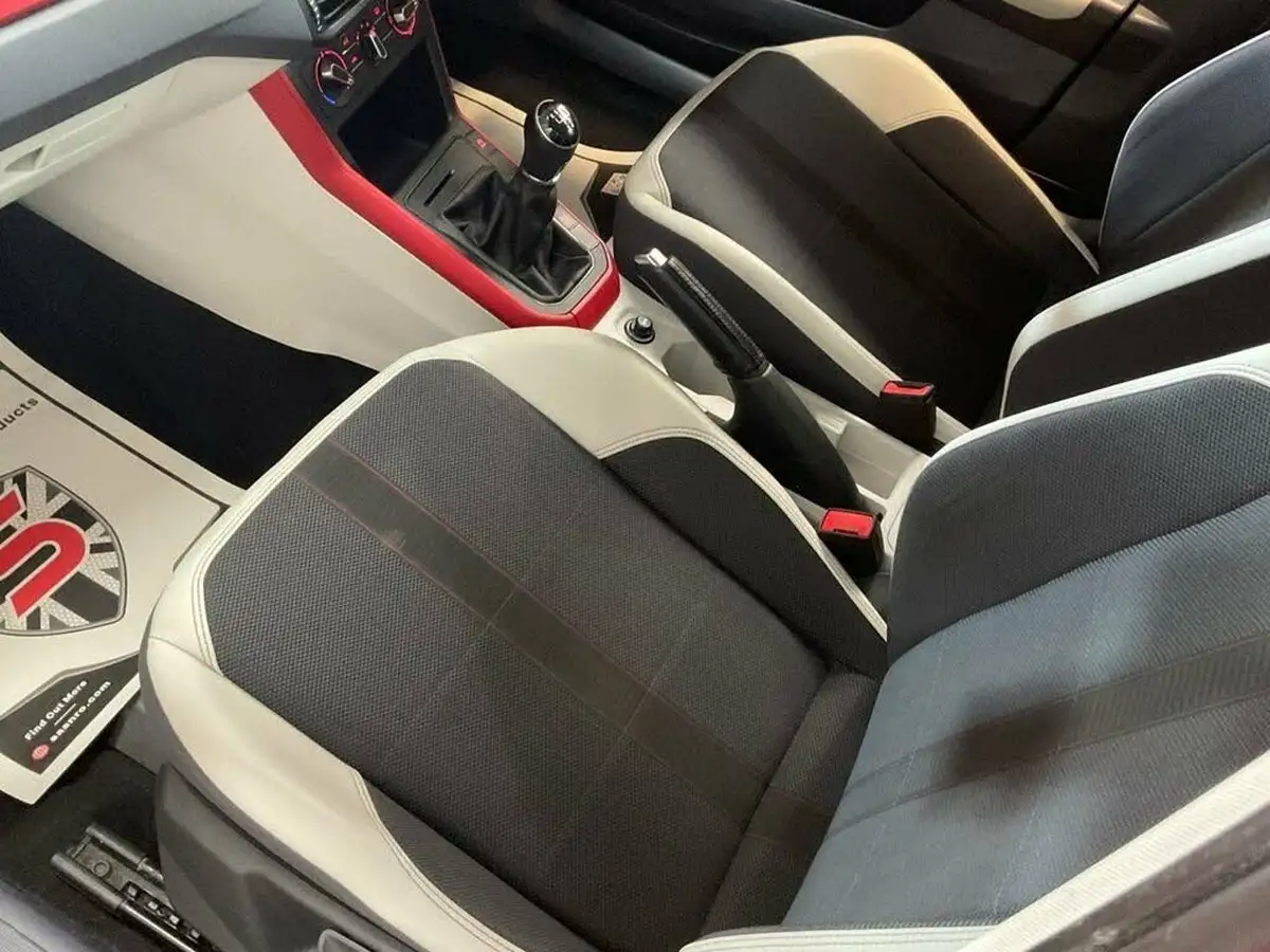 2018-volkswagen-polo-10-tsi-beats-big-28
