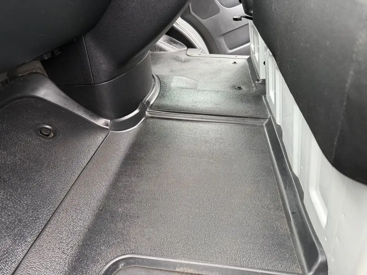 2020-mercedes-benz-sprinter-20cdi-315-l1h1-progressive-big-35