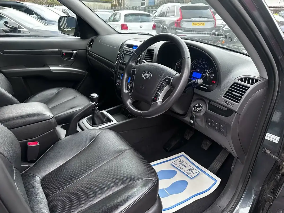 2012-hyundai-santa-fe-22td-premium-5st-big-15