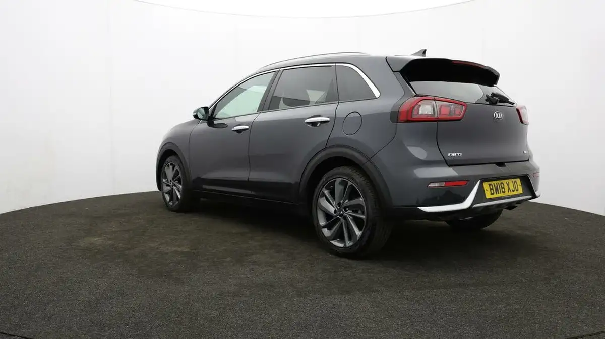 2018-kia-niro-16-gdi-3-156kwh-adap-big-77