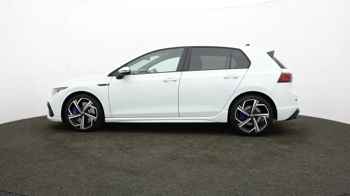 2023-volkswagen-golf-20-tsi-r-320ps-hatchback-big-68