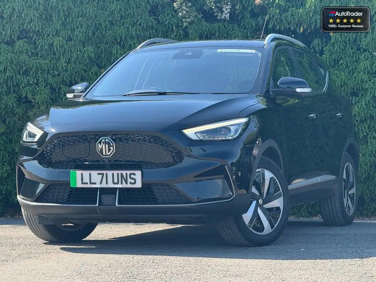2021-mg-zs-suv-e-trophy-ev-big-0
