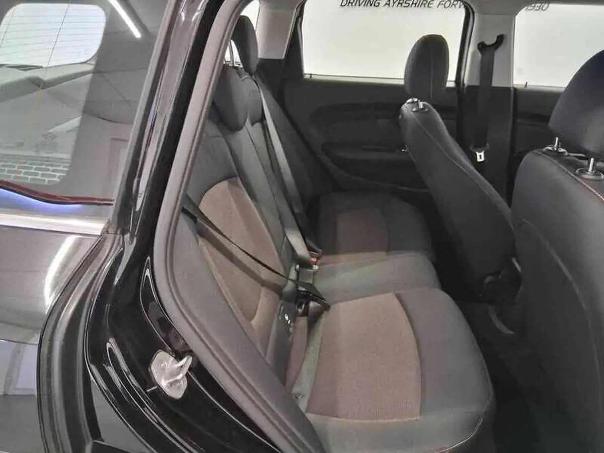 2020-mini-clubman-15-cooper-classic-auto-big-16