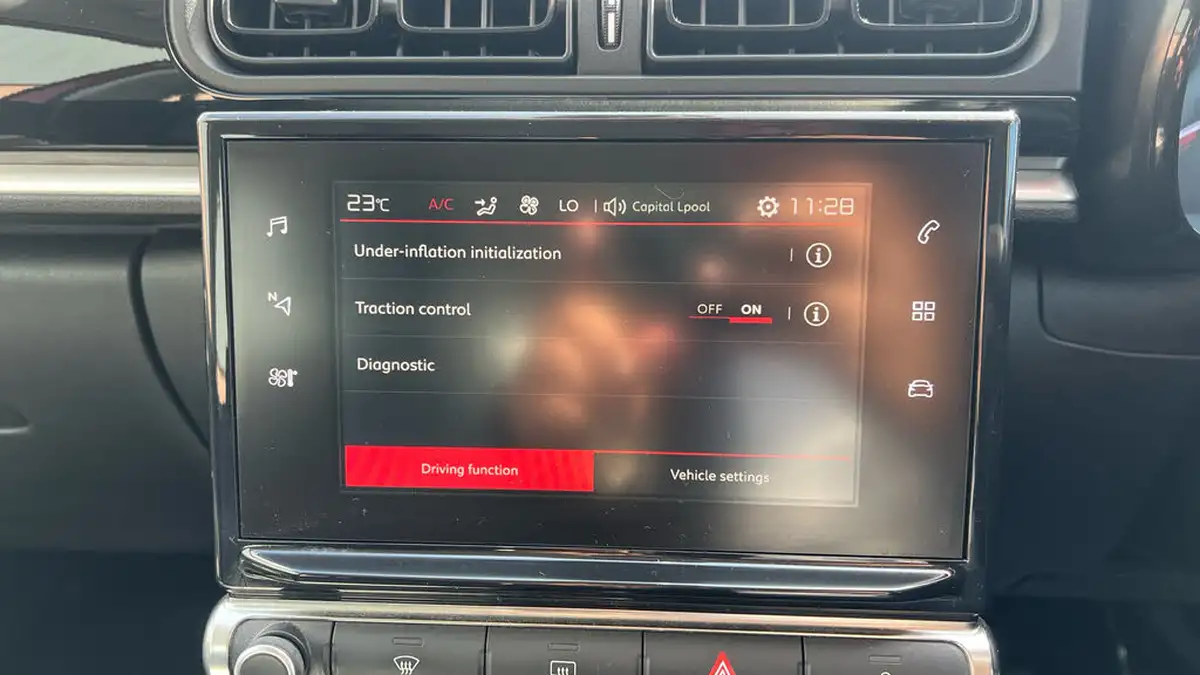 2018-citroen-c3-12-puretech-feel-82ps-big-29