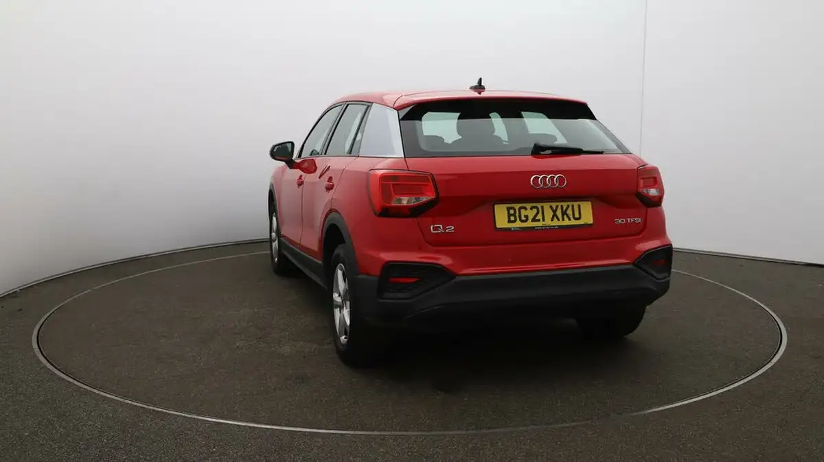 2021-audi-q2-10-30-tfsi-technik-big-56