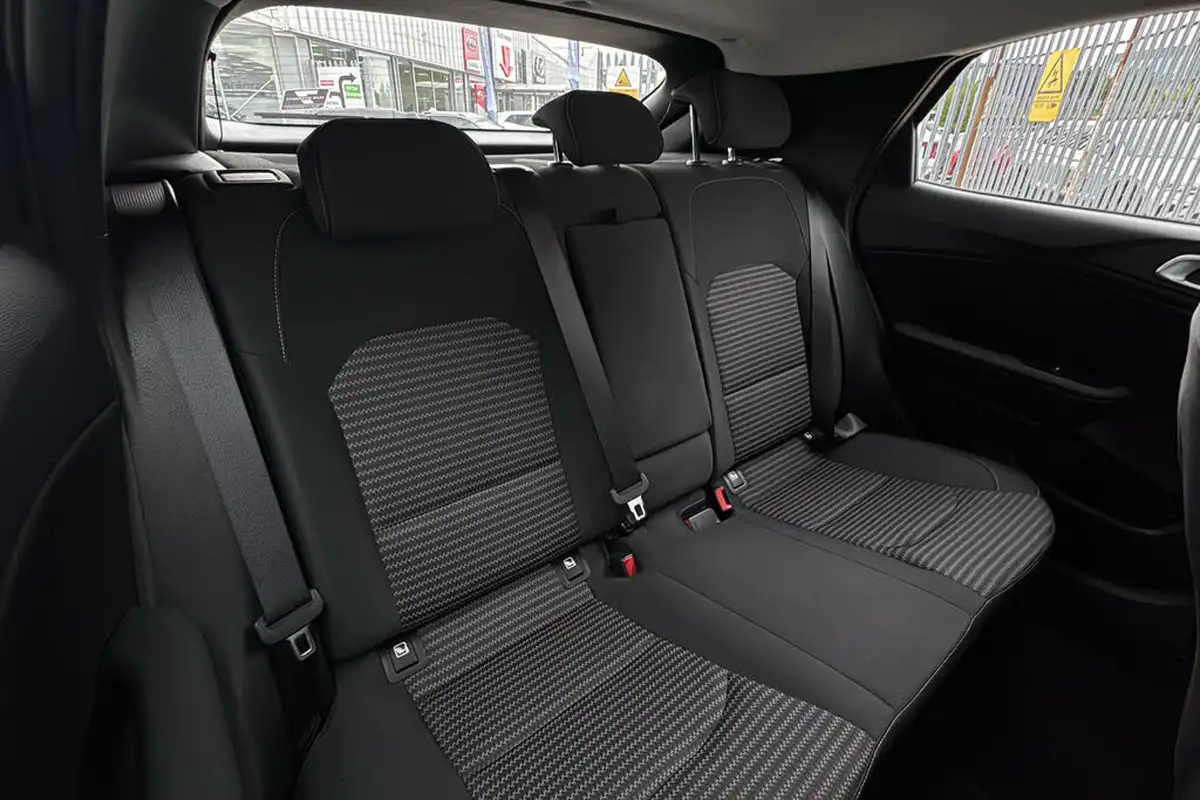 2022-kia-xceed-10-t-gdi-2-big-11