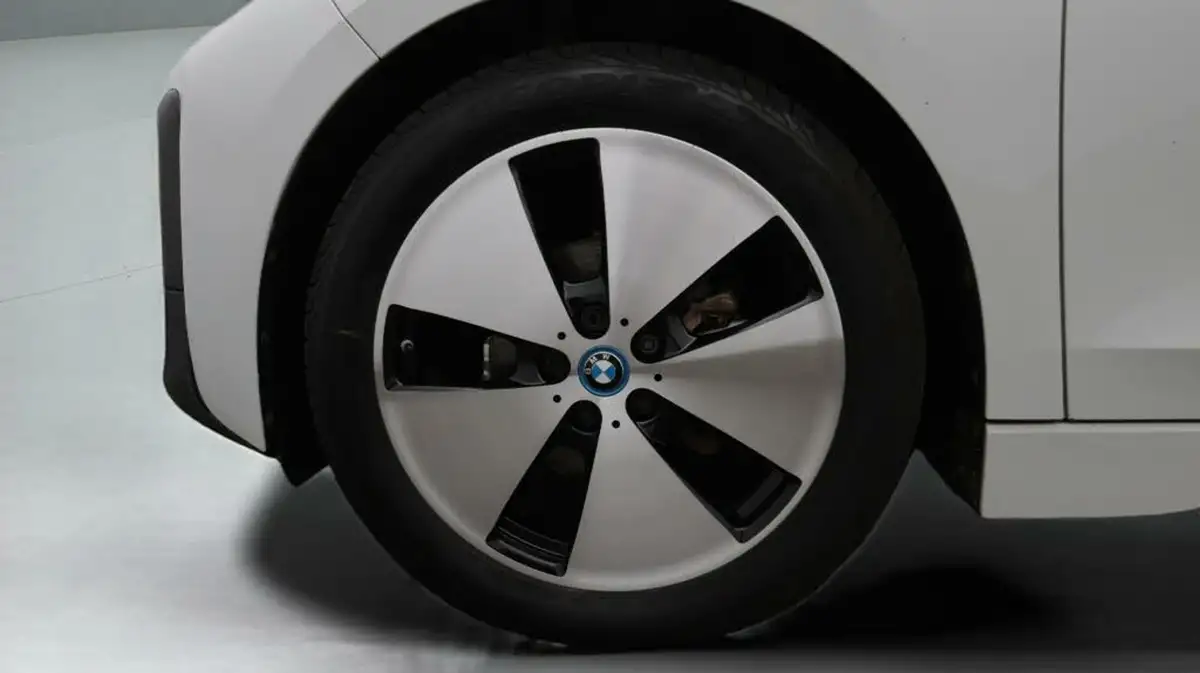 2018-bmw-i3-e-94-ah-big-18