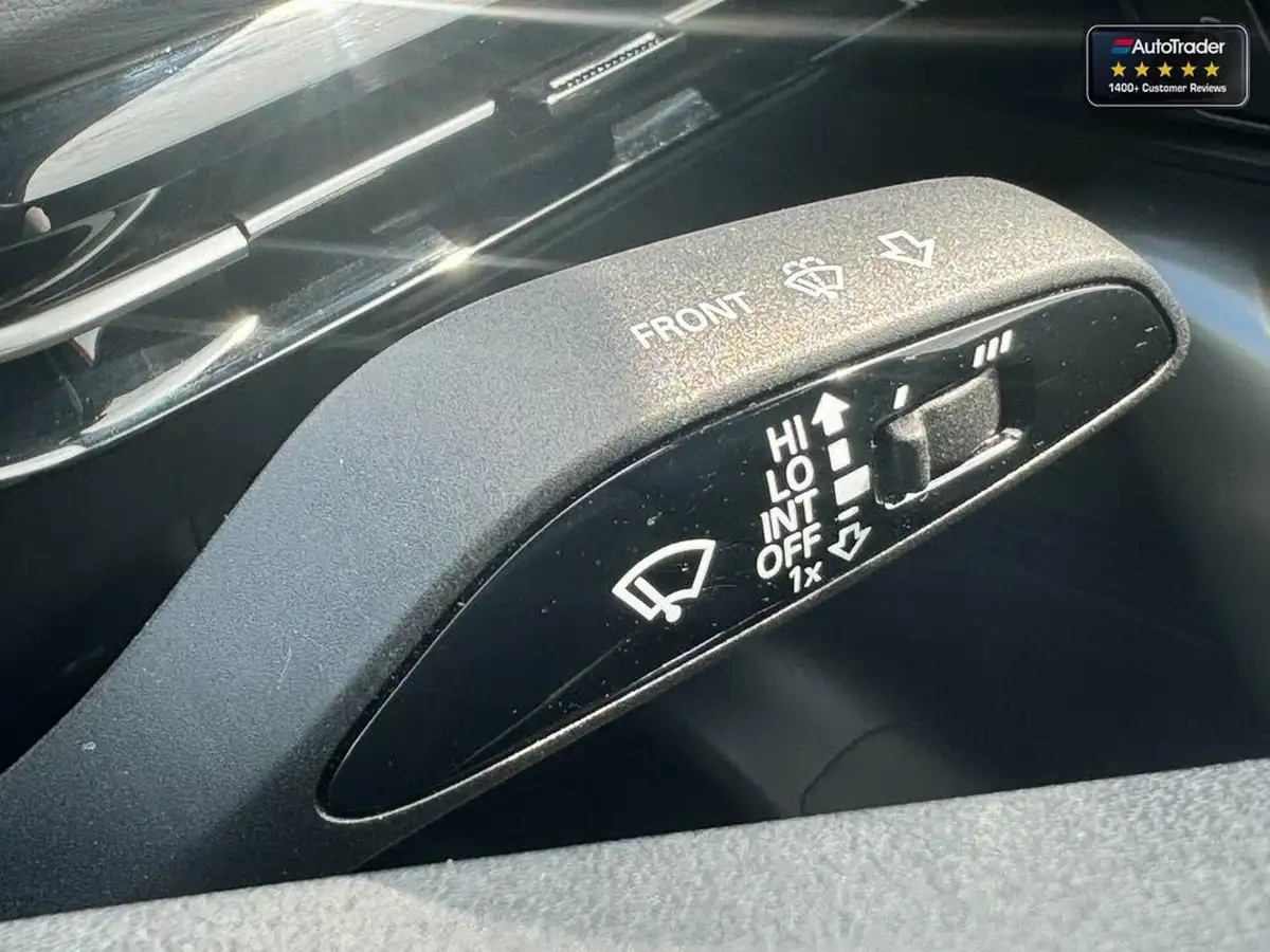 2022-mg-mg4-e-trophy-ev-big-12