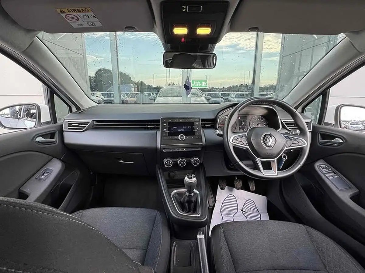 2020-renault-clio-10-sce-play-75bhp-big-3