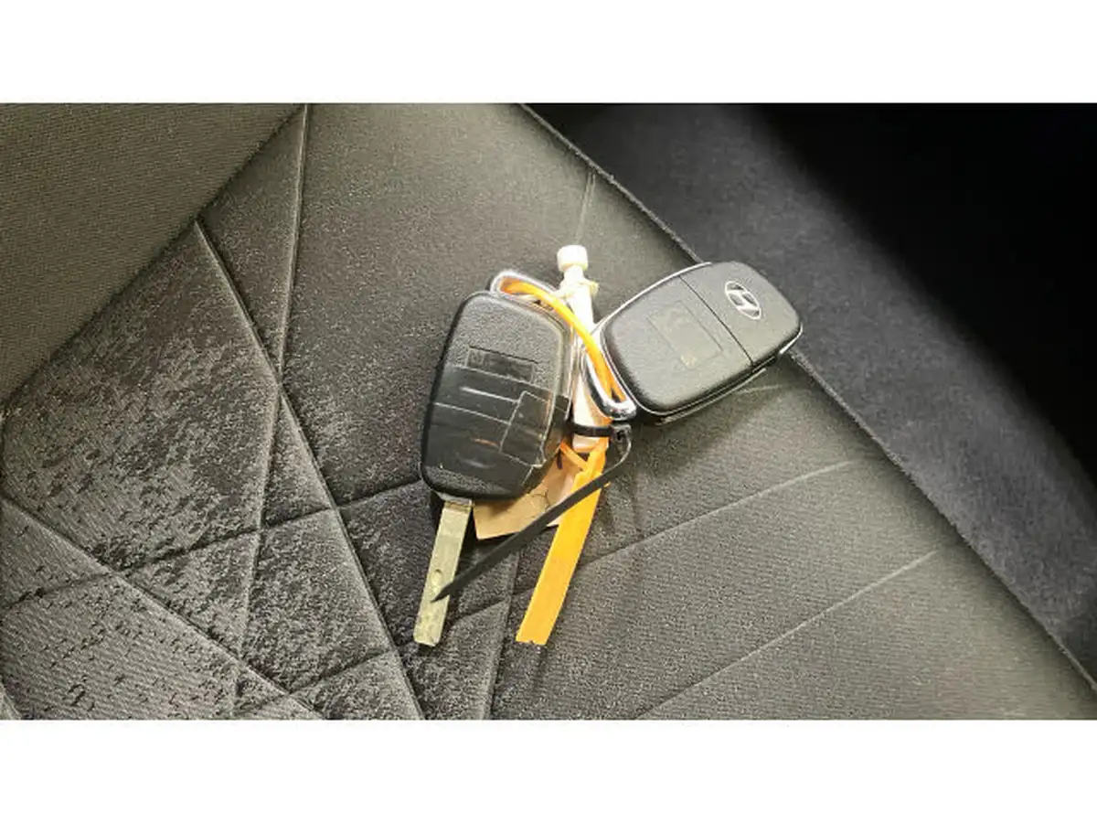 2022-hyundai-bayon-10-t-gdi-premium-100ps-dct-big-19
