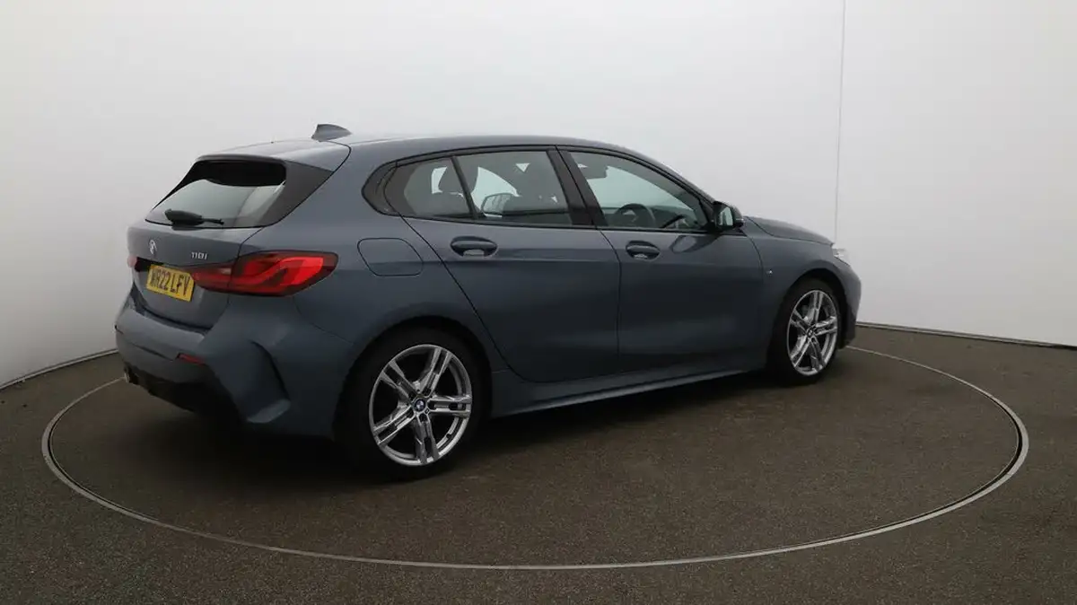 2022-bmw-1-series-15-118i-m-sport-lcp-big-53