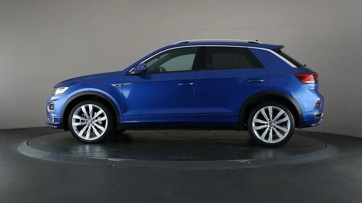 2019-volkswagen-t-roc-16tdi-r-line-big-34