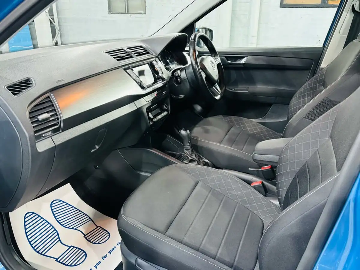 2017-skoda-fabia-12-tsi-se-l-109ps-estate-dsg-big-25