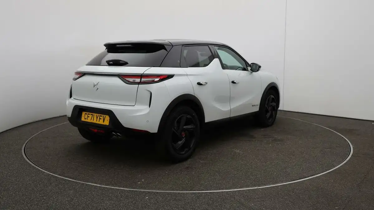 2022-ds-ds-3-crossback-12-puretech-performance-line-130ps-big-7