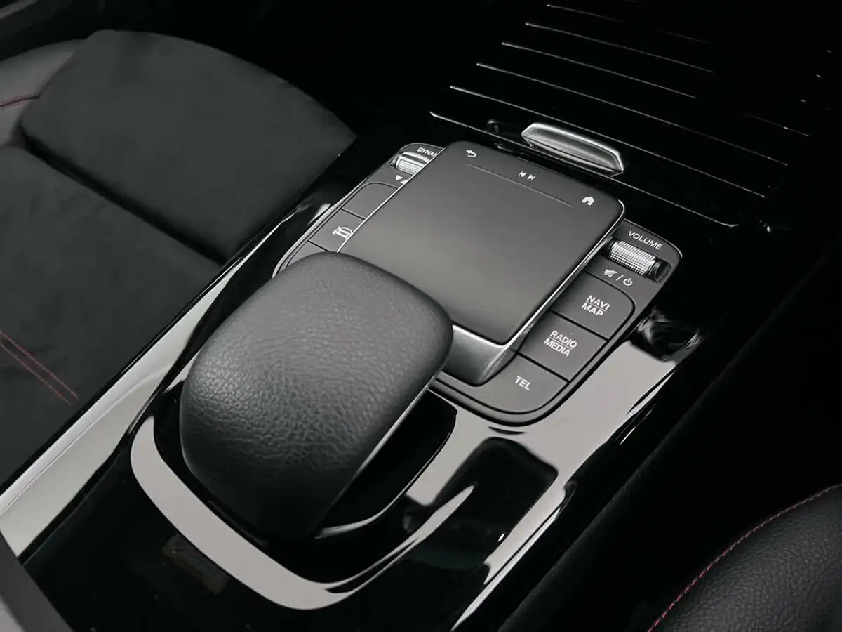 2020-mercedes-benz-a-class-13-a180-amg-line-hatchback-5d-7g-dct-big-40