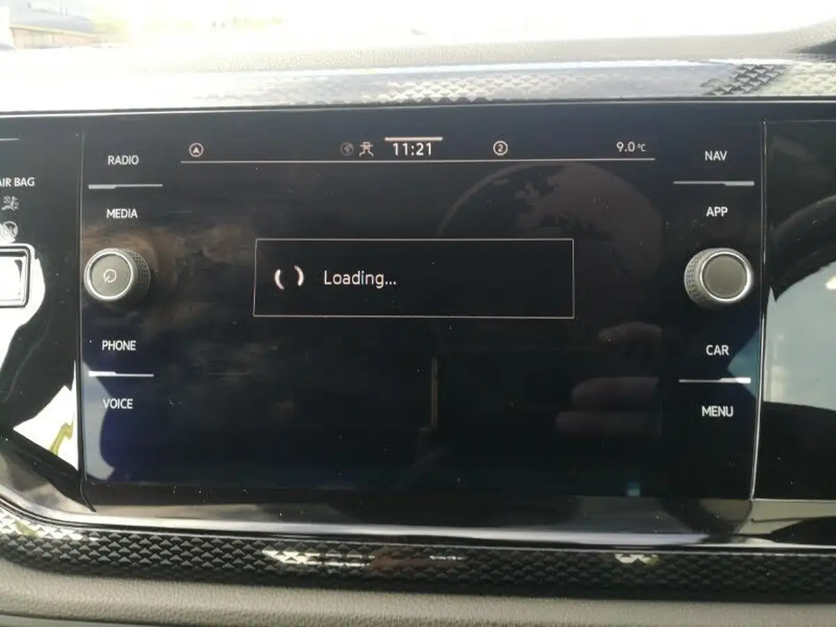 2023-volkswagen-polo-10-tsi-life-dsg-big-9
