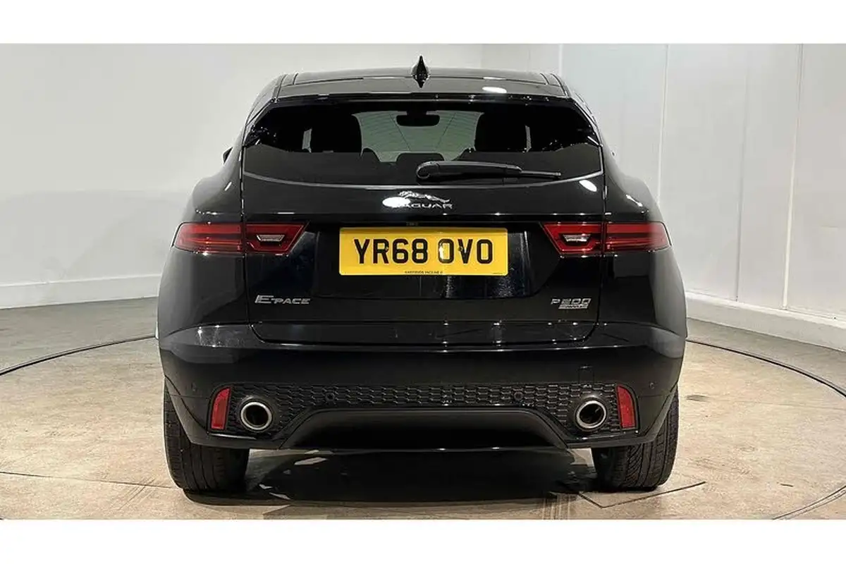 2018-jaguar-e-pace-20-i4-r-dynamic-s-200ps-big-9
