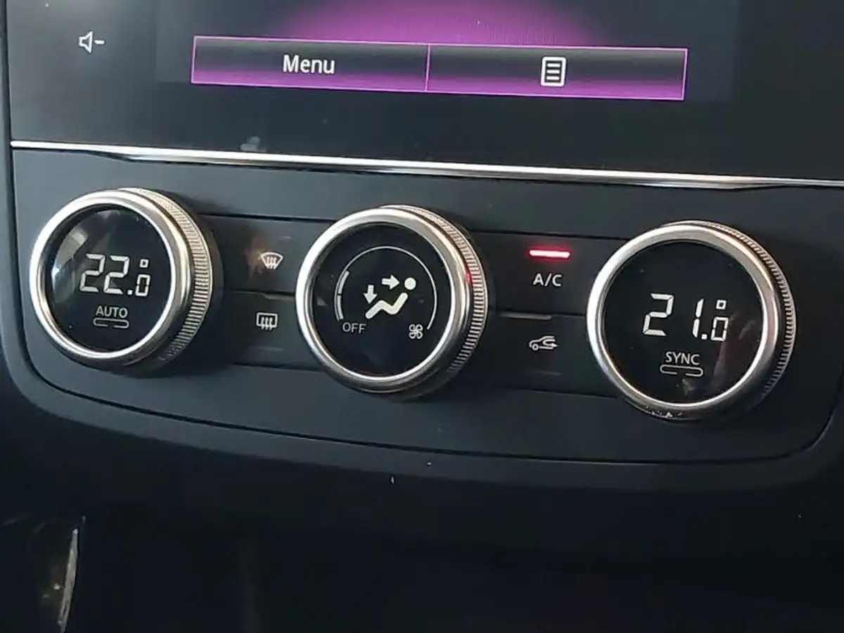 2020-renault-kadjar-13-tce-iconic-140bhp-1332cc-edc-auto-big-16