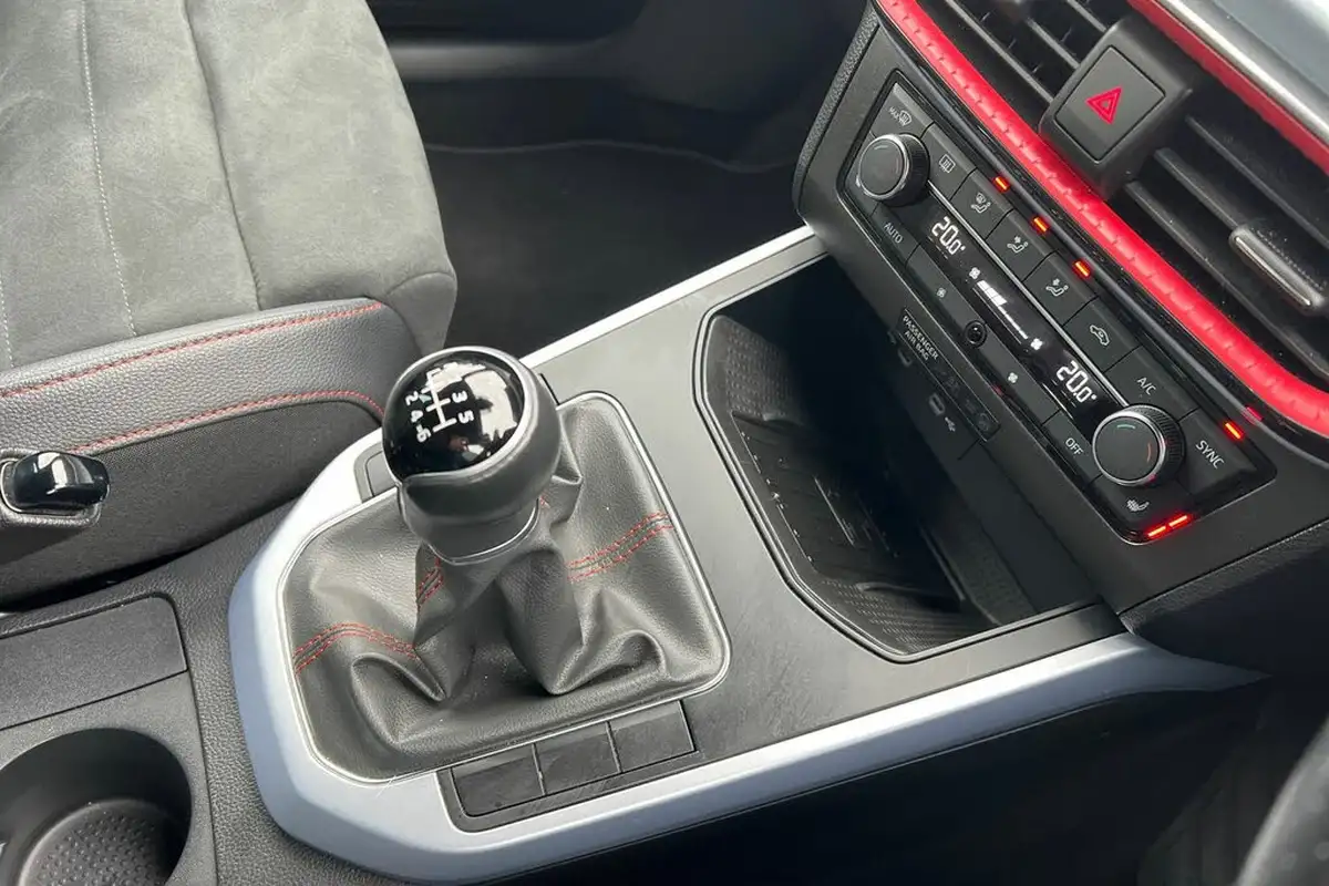 2021-seat-arona-10-tsi-fr-sport-110ps-big-32