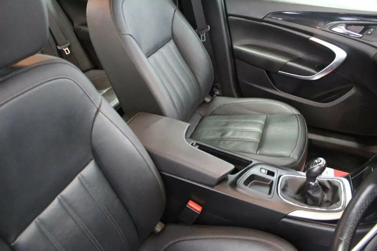 2015-vauxhall-insignia-20cdti-elite-nav-ecoflex-ss-hatchback-5d-big-41