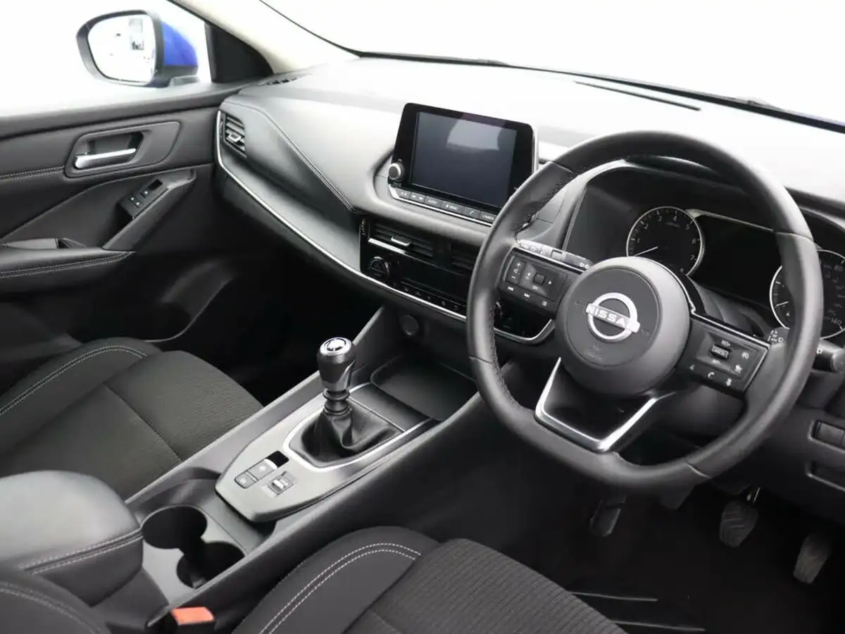 2023-nissan-qashqai-13-dig-t-acenta-premium-140ps-big-6