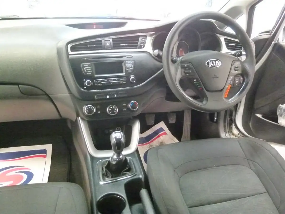 2018-kia-ceed-16crdi-1-sportswagon-big-16