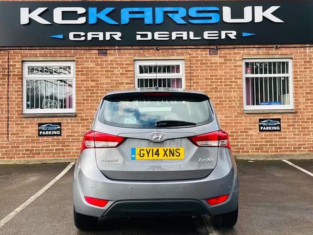 2014-hyundai-ix20-16-active-125ps-big-3