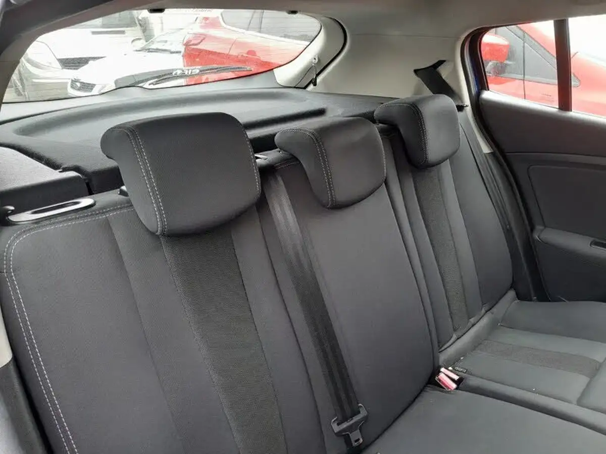 2011-renault-megane-19td-dynamique-tom-tom-19dci-130-hatchback-5d-big-12
