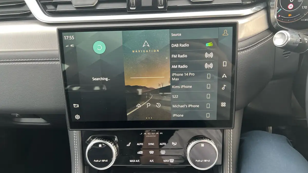 2021-jaguar-f-pace-30-d300-r-dynamic-hse-mhev-big-23