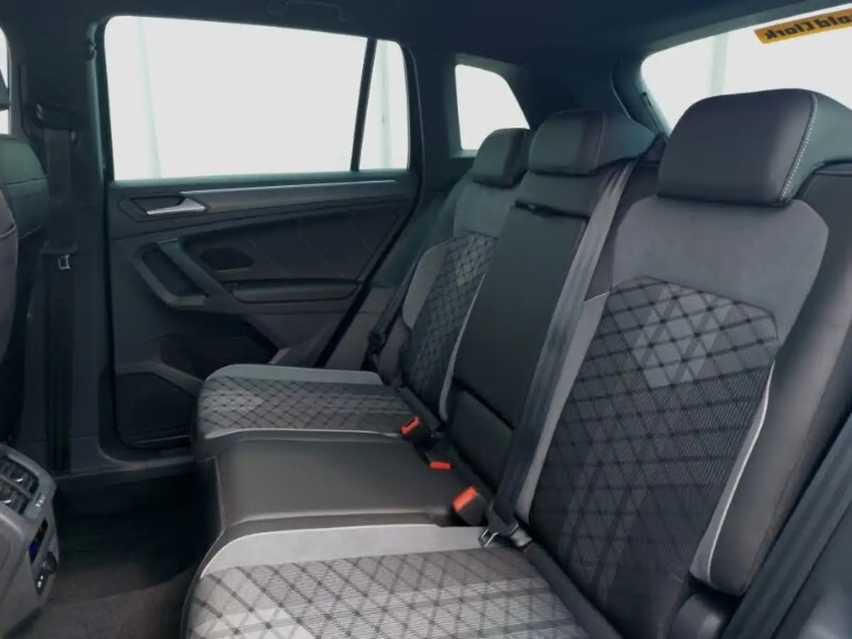2024-volkswagen-tiguan-15-tsi-r-line-edition-big-5