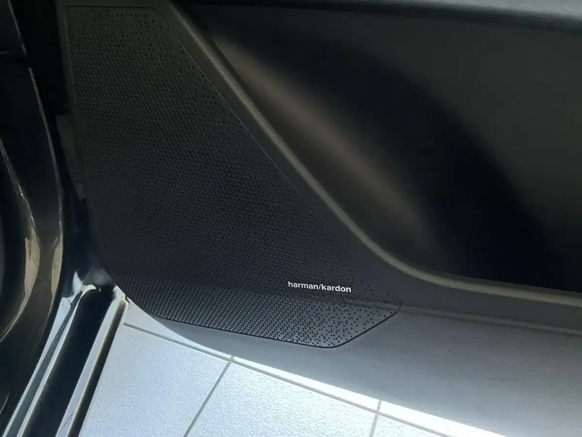 2022-kia-niro-ev-e-4-big-29