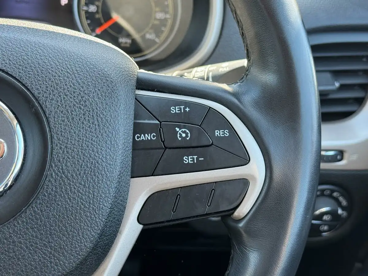 2014-jeep-cherokee-20crd-limited-168bhp-4wd-ss-auto-big-23