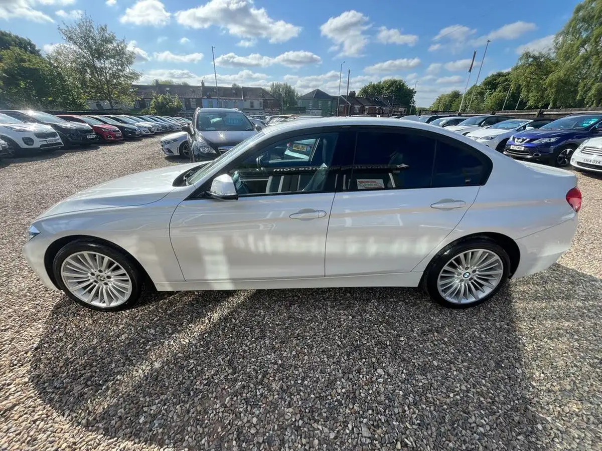 2012-bmw-3-series-20td-318d-luxury-143bhp-ss-saloon-4d-big-7